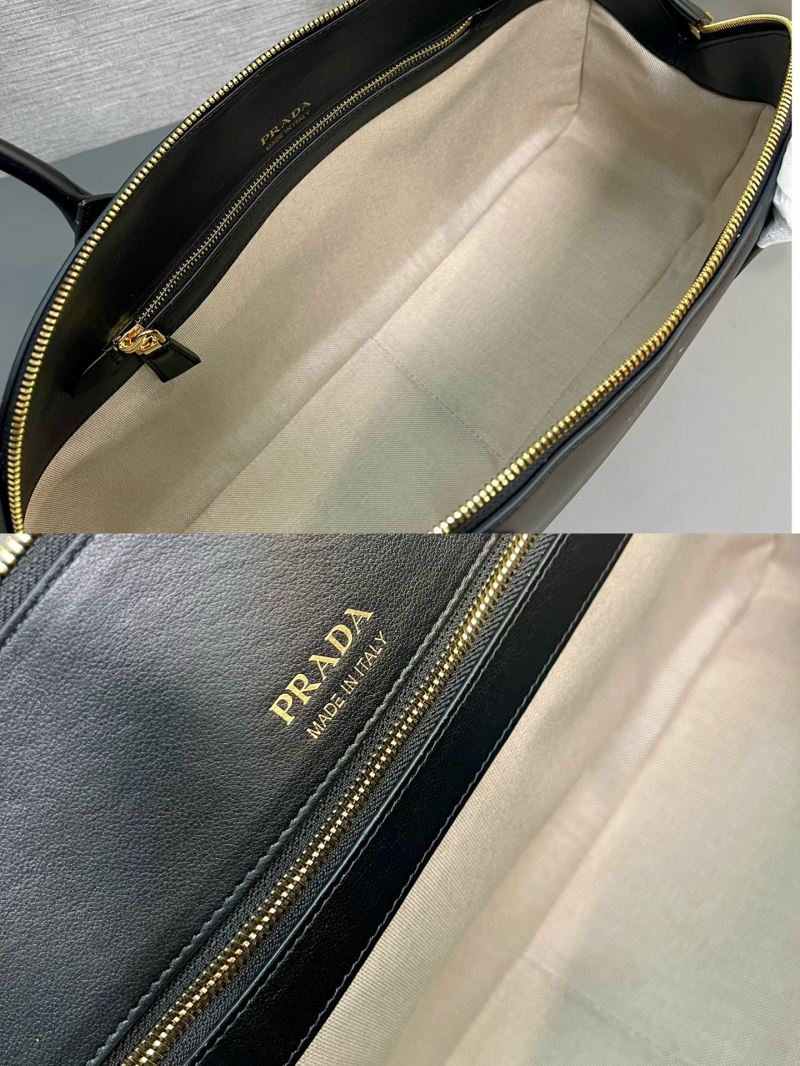 Pra*a top handle bags